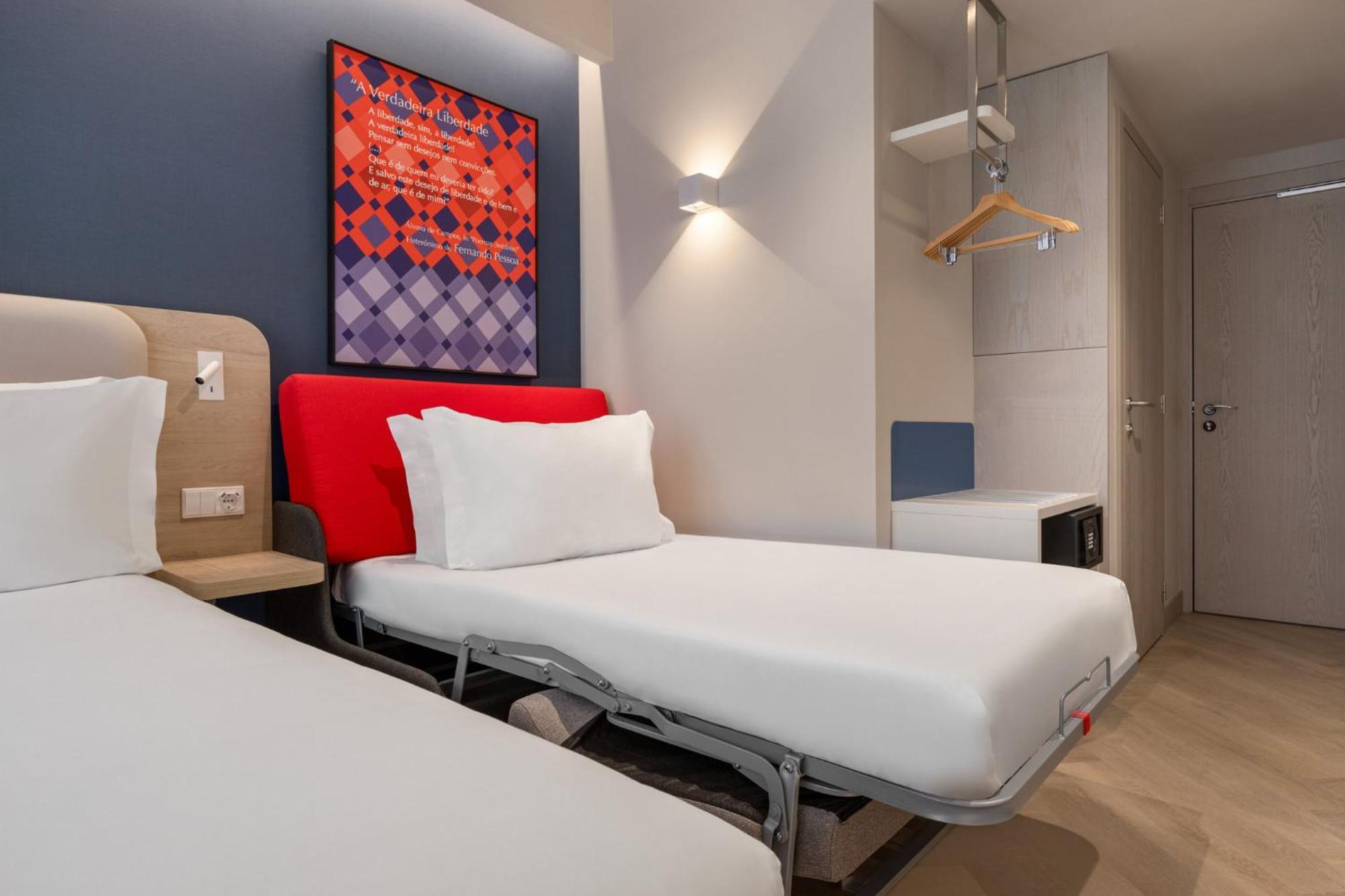 Holiday Inn Express Porto - Boavista By Ihg Exterior foto